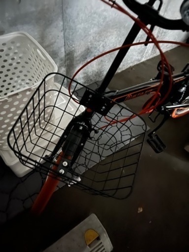 （11/16まで）折り畳み自転車6段変速20インチ