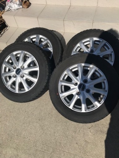 明日引き取り可能な方限定値下げ！軽自動車スタッドレスタイヤ　155/65 R13