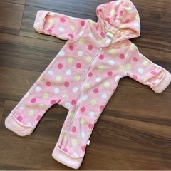 ベベ　ベビー　ロンパース　カバーオール　アウター　防寒着　ピンクの画像