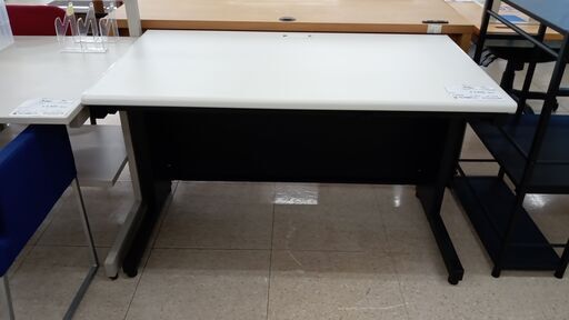 ★ジモティ割あり★  デスク 白 H70×D70×W120 クリーニング済み TJ2751