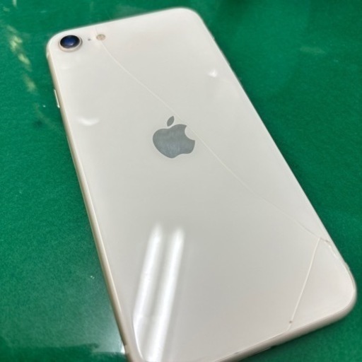 iPhone SE 第3世代　64gb SIMフリー　ホワイト