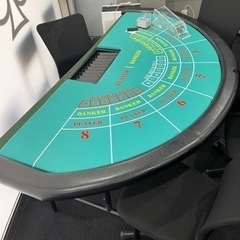 バカラ兼BJテーブル