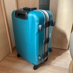 キャリーケースの画像
