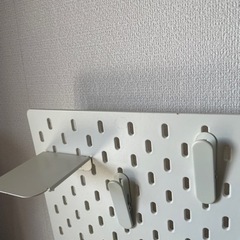 SKÅDIS スコーディス 有孔ボードコンビネーション, ホワイト, 76x56 cmの画像