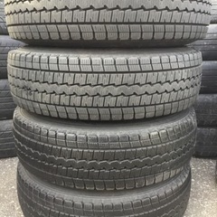 ハイエース純正 スチールホイール バリ溝 195/80R15 LT 4本セットの画像