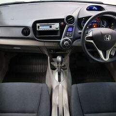 【燃費が良く加速が良い車！！】　乗りやすいので初めて乗る方にオススメです。の画像