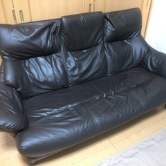 ソファー ¥0の画像