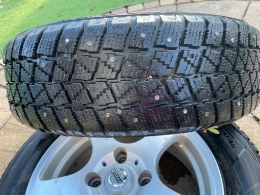 スパイクタイヤ2本195/65R15値下げしました