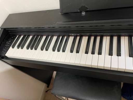 【美品】簡易クリーニング後、引き渡します。電子ピアノ　CASIO　カシオ　PriviA　PX-770