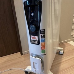 【受け渡し者決定】デロンギ　オイルヒーター
