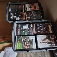 レンタル落ちDVDカゴ2つ分