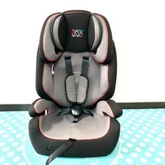 ★ドイツのカーシート 新品同様 ★2歳〜10歳 ★チャイルドシート /