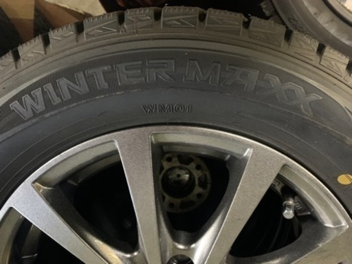 車のパーツ 195/65R15 DUNLOP winter maxx wm01 2019