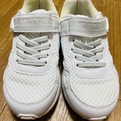 運動靴　ダンスシューズ　レッスンシューズ　白シューズ　上靴　19