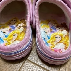 ディズニープリンセス　サンダル　クロックス　17の画像