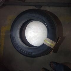 倉庫整理品タイヤ　195/70R15.5
