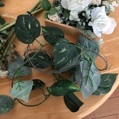 グリーンフラワー　アーティフィシャルフラワー　造花の画像