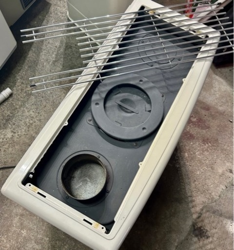 お引取り限定 14年製 サンポット 床暖付煙突式石油ストーブ UFH-7710URC 木造20畳/コンクリート32畳 