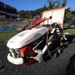 田植え機歩行用2条植えヤンマー AP 200実働ヤンマー社製造田植え