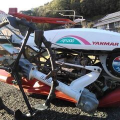 田植え機　歩行用　2条植え　ヤンマー AP 200　実働　ヤンマー社製造歩行用田植え機最終型！！の画像