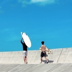 平日朝、サーフィン一緒に行きましょう🏄‍♂️