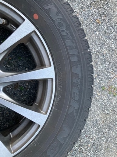 ノート　スタッドレスタイヤ　185/70R14 4本【値下げしました】