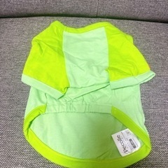 新品未使用　犬　服　Mサイズ　の画像