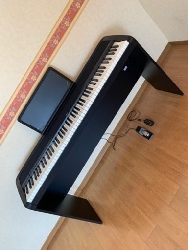 KORG コルグ　デジタルピアノ　B1