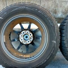 ホイールスタッドレスタイヤセット 185/65R 15の画像
