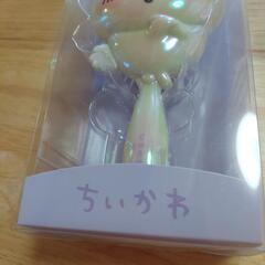 ちいかわ  うさぎ  オーロラダイカットヘアブラシの画像