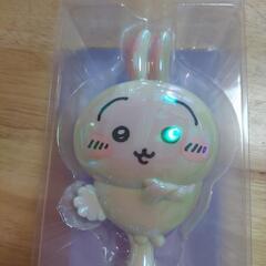 ちいかわ  うさぎ  オーロラダイカットヘアブラシの画像