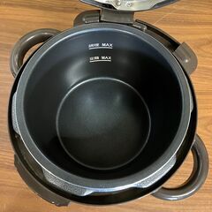 コンパクト電気圧力鍋（アルファミック・コイズミ株式会社 LIVCETRA LPC-T12）2020年製の画像