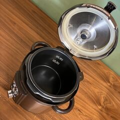 コンパクト電気圧力鍋（アルファミック・コイズミ株式会社 LIVCETRA LPC-T12）2020年製の画像