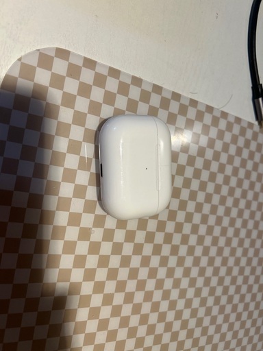 AirPods Pro 3年くらい使用しました
