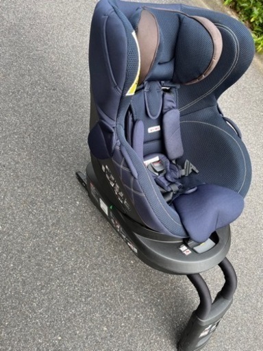 エールべべチャイルドシートisofix