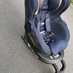 エールべべチャイルドシートisofix