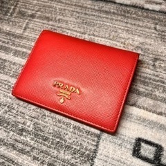 PRADA 2つ折り財布