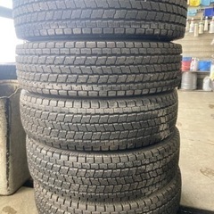 トヨタダイナ冬タイヤ5本(さらに値下げしました！)