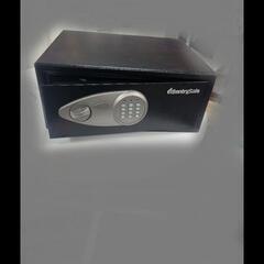 定価2万円以上 11/14(火)午前中のみ引き取りのため大幅値下げ　家庭用金庫の画像