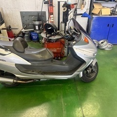 ヤマハマジェスティーの画像