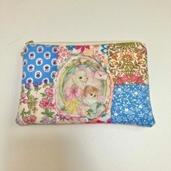 ハンドメイド　パッチdeポーチ　ビションフリーゼとうさぎさん　パ...