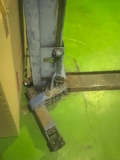 ２柱リフト バンザイ