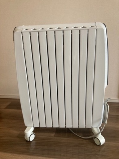 デロンギ オイルヒーター QSD0915-BL DeLonghi デジタル 液晶