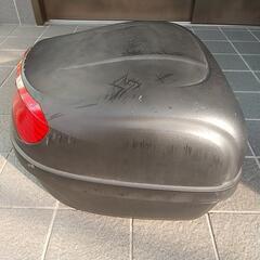 リアボックスの画像