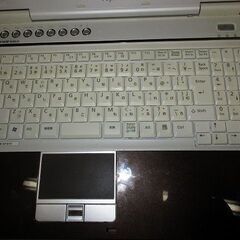 Fujitsu　ノートパソコンの画像