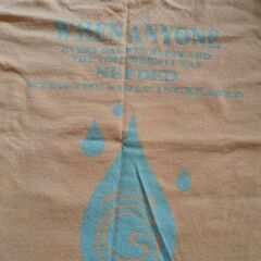 取引中　半袖Ｔシャツの画像
