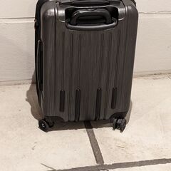 【指定場所・日時限定】40L スーツケース キャリーバッグ キャリーケース 機内持ち込み 4輪 拡張式 KIRKLANDの画像