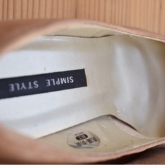 【超美品】SIMPLE STYLE シンプルスタイル パンプス 23.5cmの画像