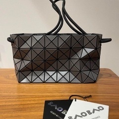 2023年新作 ISSEY MIYAKE BAOBAO ハンド/ショルダーバッグの画像