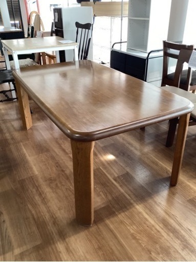 テーブル　231933